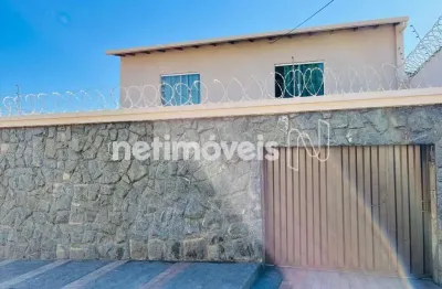 Casa com 4 quartos à venda na Rua Moscou, Parque Recreio, Contagem
