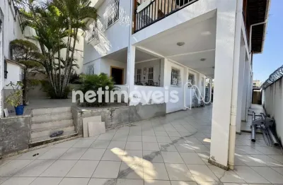 Casa com 3 quartos à venda na Rua Tunísia, Canaã, Belo Horizonte