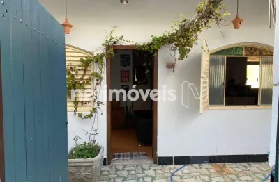 Casa com 2 quartos à venda na Rua Caxambu, Residencial Morro do Sol, Itaúna