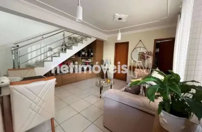 Casa com 3 quartos à venda na Rua Andrade Melo, Serrano, Belo Horizonte