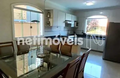 Casa com 3 quartos à venda na Avenida Universo, Copacabana, Belo Horizonte