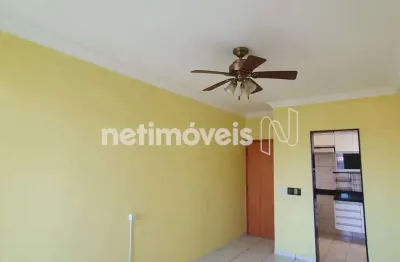 Ipiranga! apto 2 qts c/ varanda, lazer na quadra e 2 vagas livres demarcadas