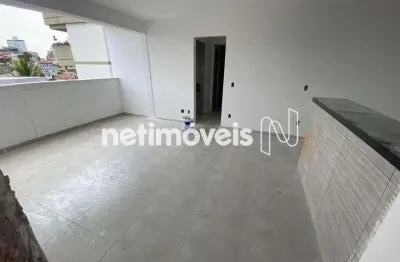 Excelente apartamento de 02 quartos com suíte em ótima localização.
