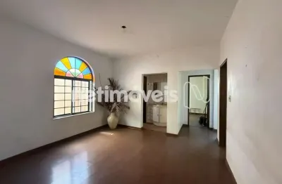 Casa com 5 quartos à venda na Rua Francisco de Paula Castro, Cidade Nova, Belo Horizonte