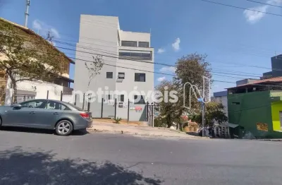Apartamento 3 quartos com 1 vagas livre, em boa localização no cachoeirinha / renascença