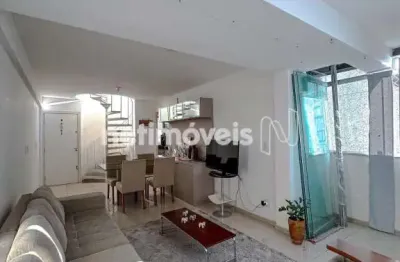 Cobertura de 03 quartos com elevador no paquetá / castelo!
