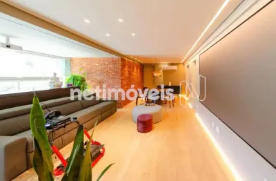 Cobertura 4 quartos com 250 m²; à venda no buritis.