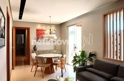 Área privativa de 244m²; com 4 quartos à venda no Sagrada Família