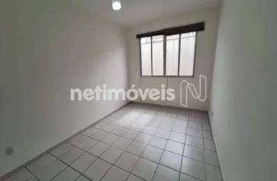 Prédio pequeno, condominio econômico, muito bem conservado e 100% revestido.
