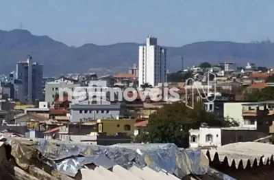 Oportunidade para construtores ou investidores lote com 20,00 de frente e 18,00 laterais.