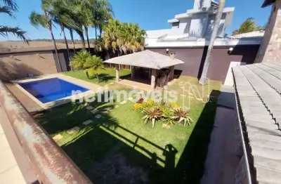 Casa com 3 quartos à venda na Rua Orlando Alvarenga Carvalho, Parque Jardim Itaú, Vespasiano