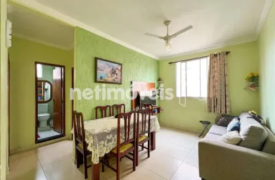 Apartamento de 02 quartos à venda na lagoinha/colégio batista!