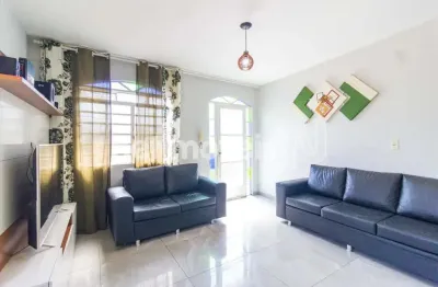 Casa com 3 quartos à venda na Rua Amaraji, São Gabriel, Belo Horizonte