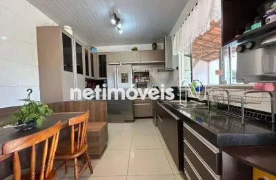 Casa com 2 quartos à venda na Rua Arlindo Zanini, Trevo, Belo Horizonte