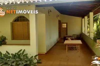 Chácara / sítio com 3 quartos à venda na Avenida Professor Djalma Guimarães, Chácaras Santa Inês (São Benedito), Santa Luzia