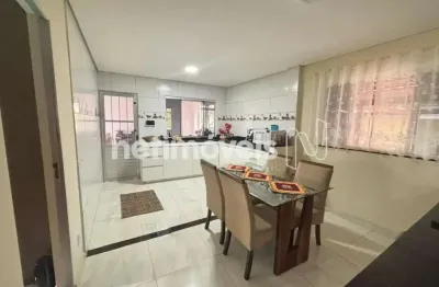 Casa com 7 quartos à venda na Rua Rio Jordão, Jardim da Glória, Vespasiano