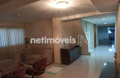 Cobertura triplex, 05 quartos, área de 408,00 m²;, 05 vagas, no palmares.