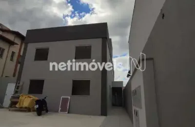 Apartamento área privativa a venda no pedra azul / nacional em contagem