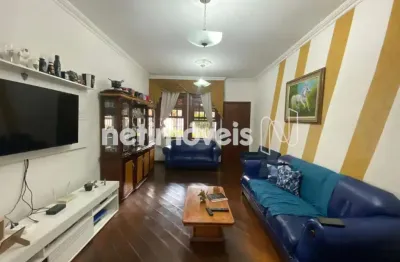 Casa linear 3 quartos à venda no castelo – excelente localização e conforto!