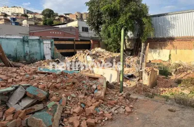 Terreno comercial à venda na Rua Arceburgo, Bonfim, Belo Horizonte