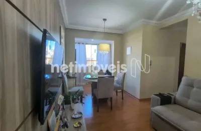 Apartamento de 3 quartos, sendo 01 com suíte, elevador no silveira.