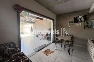 Casa com 3 quartos à venda na Avenida Francisco Negrão de Lima, Céu Azul, Belo Horizonte