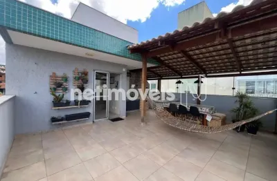 Cobertura 03 quartos com área aproximada de 128,60m²;, no santa cruz.