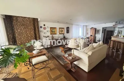 Apartamento com 4 quartos à venda na Rua Cristina, Santo Antônio, Belo Horizonte