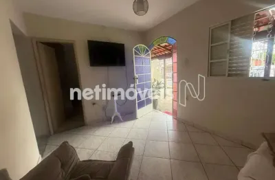Casa com 3 quartos à venda na Rua Ouvidor, Serrano, Belo Horizonte