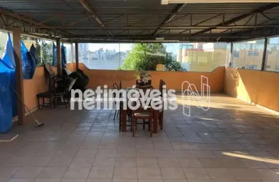 Casa com 3 quartos à venda na Rua Salinas, Santa Tereza, Belo Horizonte