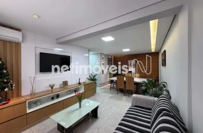 Apartamento com 3 quartos à venda na Rua Castelo de Alcobaça, Castelo, Belo Horizonte