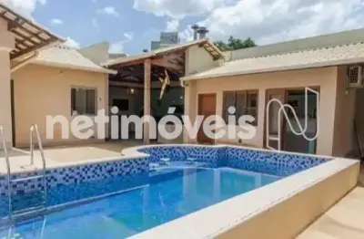 Casa com 3 quartos à venda na Rua Síria, Floresta, Belo Horizonte