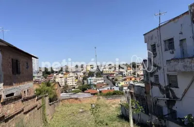Terreno comercial à venda na Rua Senhora da Paz, Cachoeirinha, Belo Horizonte