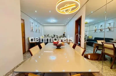 3 quartos com elevador, ar-condicionado e acabamentos premium na castelo de abrantes