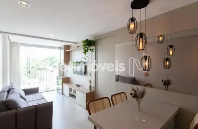 Apartamento com 2 quartos à venda na Rua Francisco Augusto Rocha, Planalto, Belo Horizonte