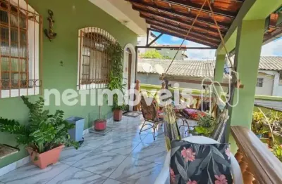 Casa com 4 quartos à venda na Rua Conde Santa Marinha, Cachoeirinha, Belo Horizonte