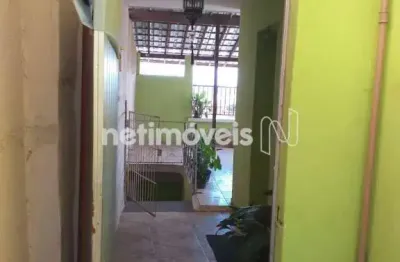 Casa com 4 quartos à venda na Rua Itaquera, Concórdia, Belo Horizonte