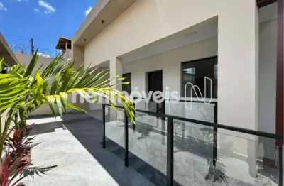 Casa com 3 quartos à venda na Rua dos Administradores, Alípio de Melo, Belo Horizonte