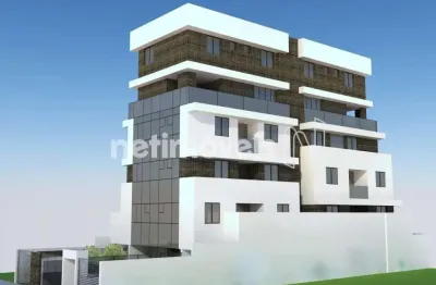 Lote plano 360m²; no União, perto de comércio, metrô e shopping. Ideal para construir.