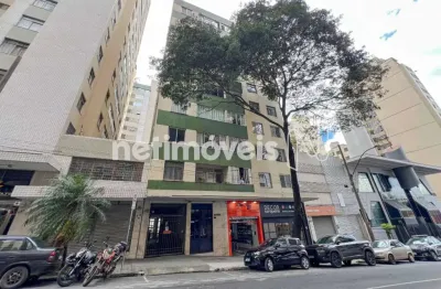 Compre Apartamento de 3 quartos com vaga de garagem livre à venda bairro Barro Preto e Centro BH