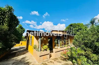 Oportunidade! Linda Chácara com muito verde ao lado de Belo Horizonte!