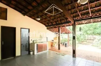 Lote 396m²; à venda no São José | Próximo ao Clube Sírio Libanês e ao Colégio Santa Marcelina