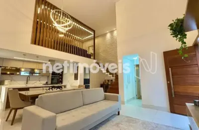 Casa à venda no Alípio de Melo – | 3 quartos | 3 suítes | 3 vagas | 330m²;