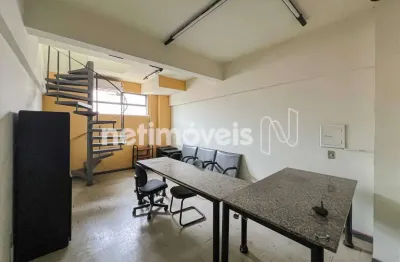 Loja comercial para alugar próxima ao Hospital São Camilo – 32,45m²; | Edifício Alabastro