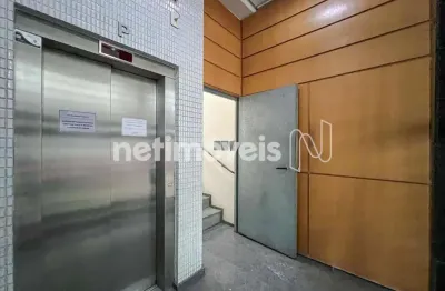 Sala comercial com 1 sala para alugar na Rua Marquesa de Alorna, São Lucas, Belo Horizonte