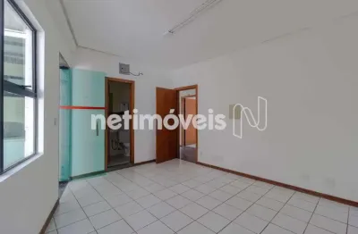 Sala comercial com 4 salas para alugar no São Lucas, Belo Horizonte 
