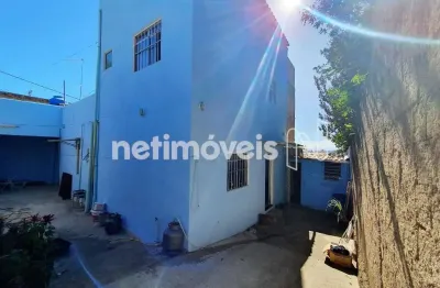 Casa espaçosa com habite-se à venda no concórdia, bh | 4 vagas e lazer!