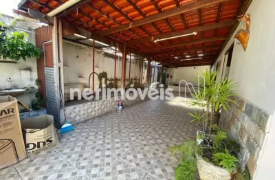 Oportunidade de casa 03 quartos grandes com conforto e segurança para sua família.