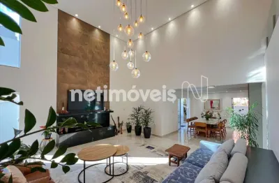 Casa mobiliada Condom&igrave;nio Alphaville, Vespasiano-MG