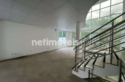 Prédio Comercial para Alugar no Prado &ndash; 765m²;, 10 Vagas e Elevadores